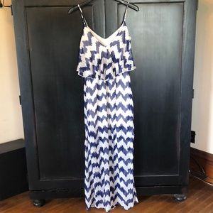 Blue and white chevron maxi dress size Small
